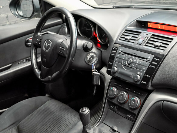 2011 Mazda 6 II (GH) Рестайлинг, серый - вид 14