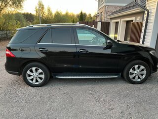 2013 Mercedes-Benz M-Класс 350 CDI III (W166), чёрный, 3300000 рублей, вид 2