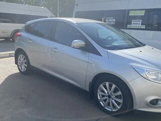 2015 Ford Focus III, серебристый, 800000 рублей, вид 2