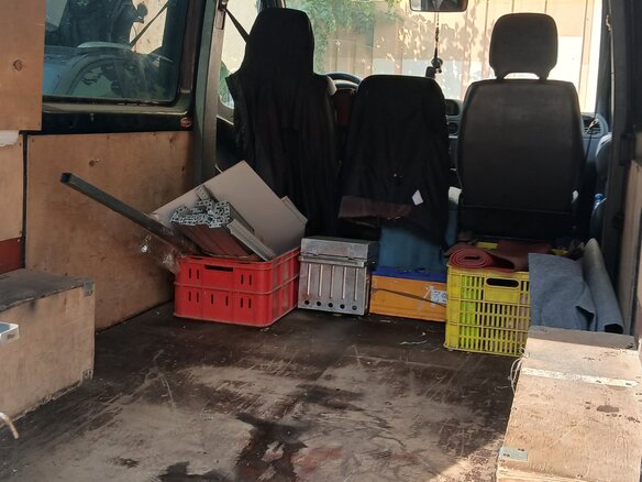 2000 Mercedes-Benz Sprinter Classic, чёрный, 350000 рублей - вид 6