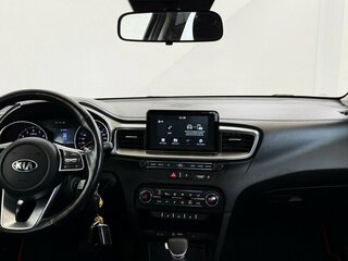 2020 Kia Ceed III, белый, 1605000 рублей, вид 5