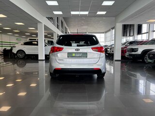 2016 Kia Ceed II Рестайлинг, серебристый, 1315000 рублей, вид 4