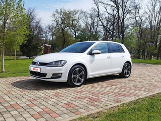 2015 Volkswagen Golf VII, белый, 1390000 рублей, вид 2