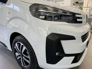 2025 Peugeot Traveller Long I Рестайлинг, белый, 7290000 рублей, вид 4