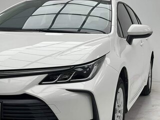 2022 Toyota Corolla XII (E210), белый, 1515000 рублей, вид 5