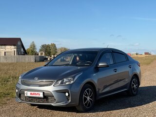 2020 Kia Rio IV, серый, 1550000 рублей, вид 1