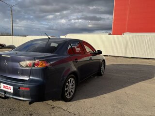 2011 Mitsubishi Lancer X Рестайлинг, синий, 520000 рублей, вид 4