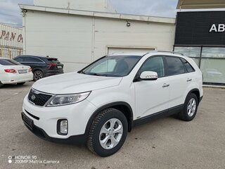 2018 Kia Sorento II Рестайлинг, белый, 1899000 рублей, вид 1