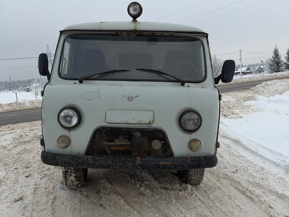 2010 УАЗ 3741, белый, 340000 рублей - вид 1