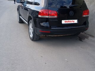 2004 Volkswagen Touareg I, чёрный, 550000 рублей, вид 2
