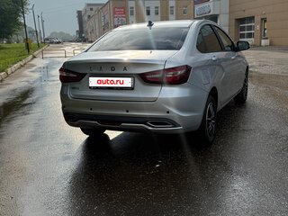 2024 Lada (ВАЗ) Vesta I Рестайлинг (NG), серебристый, 1380000 рублей, вид 4