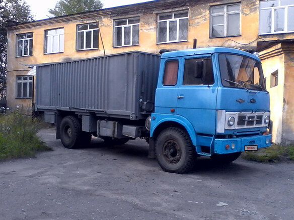 1989 МАЗ 5434, синий, 300000 рублей