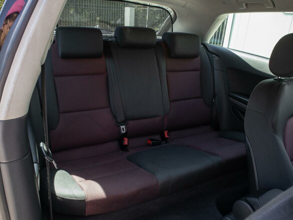 2011 Audi A3 II (8P) Рестайлинг 2, белый - вид 6