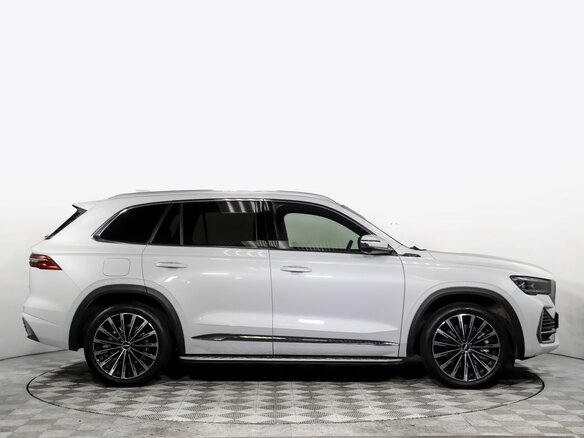 2025 Geely Monjaro (Xingyue L) I Рестайлинг (China Market), белый, 3788000 рублей - вид 2