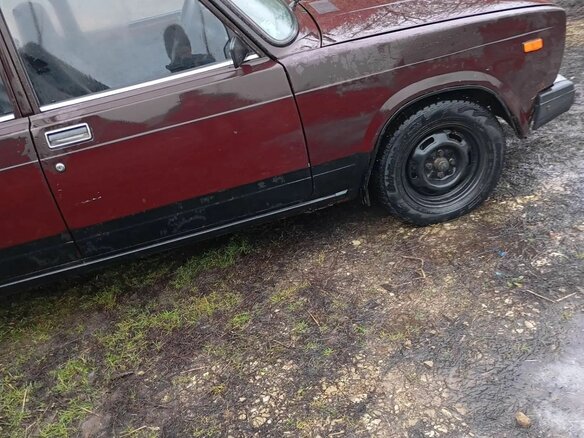 2005 Lada (ВАЗ) 2107, пурпурный, 120000 рублей - вид 8