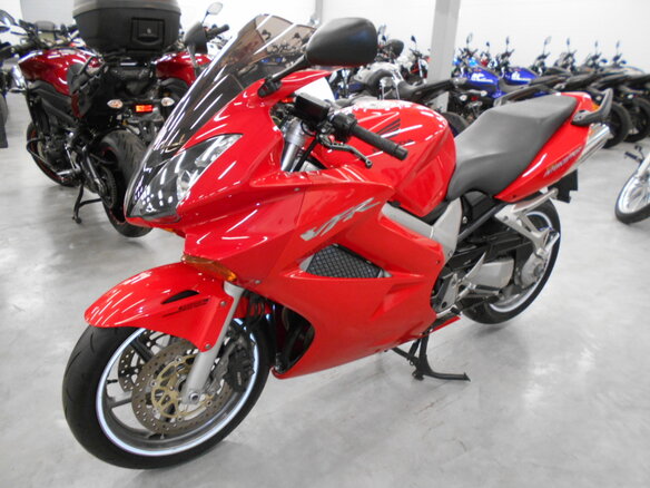 2005 Honda VFR 800, красный, 485000 рублей - вид 5