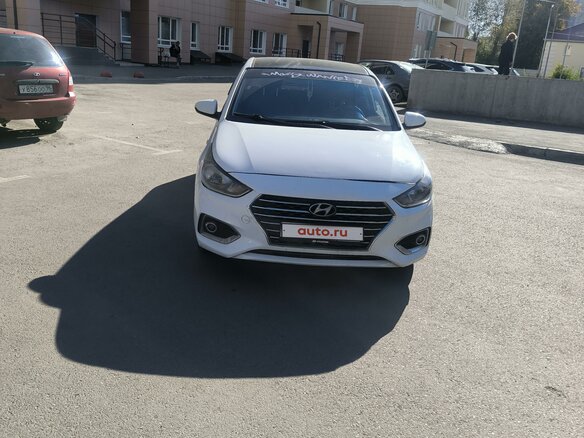 2018 Hyundai Solaris II, белый, 1150000 рублей