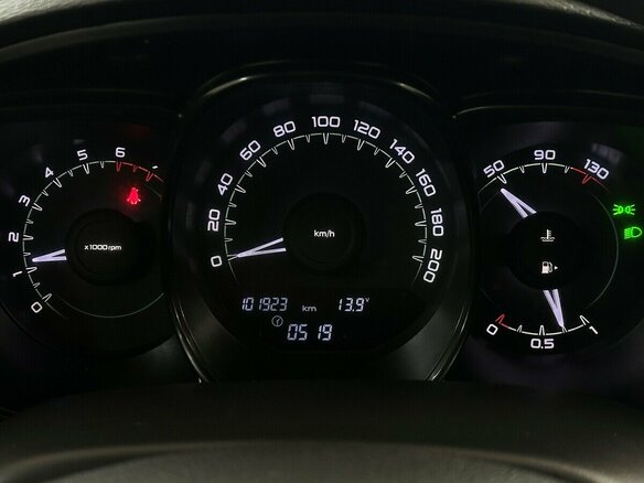 2016 Lada (ВАЗ) Vesta I, серый, 815000 рублей - вид 5