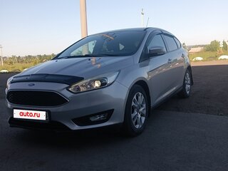2015 Ford Focus III Рестайлинг, серебристый, 750000 рублей, вид 1