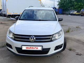 2011 Volkswagen Tiguan AMT I Рестайлинг, белый, 1390000 рублей, вид 4
