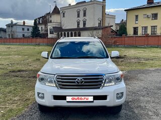 2011 Toyota Land Cruiser 200 Series, белый, 3500000 рублей, вид 3