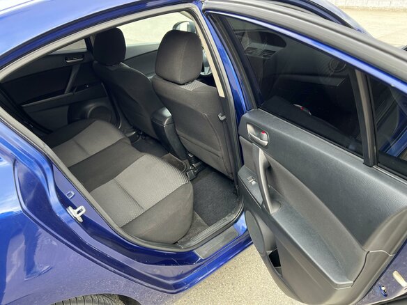 2012 Mazda 3 II (BL) Рестайлинг, синий, 900000 рублей - вид 30