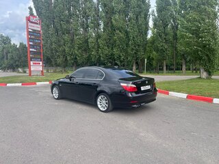 2003 BMW 5 серии 520i V (E60/E61), чёрный, 890000 рублей, вид 1