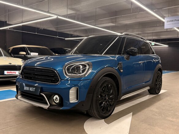 2022 Mini Countryman Cooper II Рестайлинг, синий