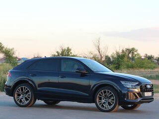 2021 Audi Q8 45 TDI I (4M), синий, 8436549 рублей, вид 5