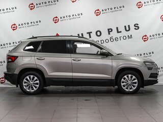 2020 Skoda Karoq I, коричневый, 1619000 рублей, вид 5