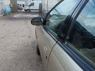 1999 Saturn SL1 II, жёлтый, 330000 рублей, вид 5