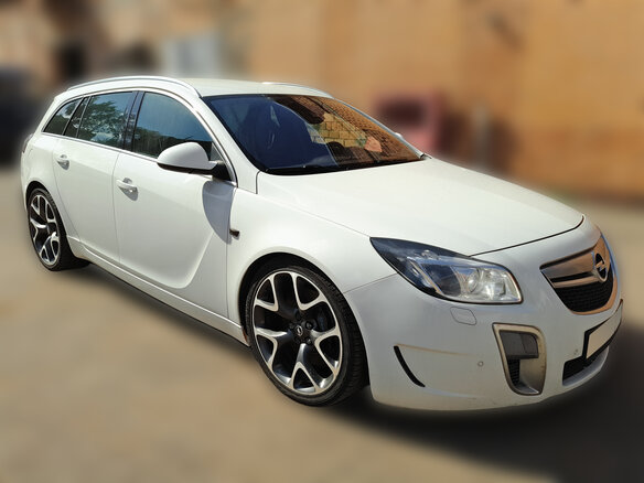 2012 Opel Insignia OPC I, белый