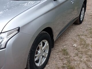 2013 Mitsubishi Outlander III, серебристый, 1850000 рублей, вид 5