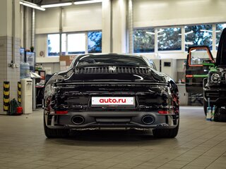2022 Porsche 911 Targa 4 GTS VIII (992), чёрный, 20500000 рублей, вид 5