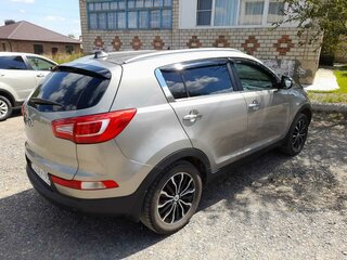 2010 Kia Sportage III, серебристый, 1500000 рублей, вид 2