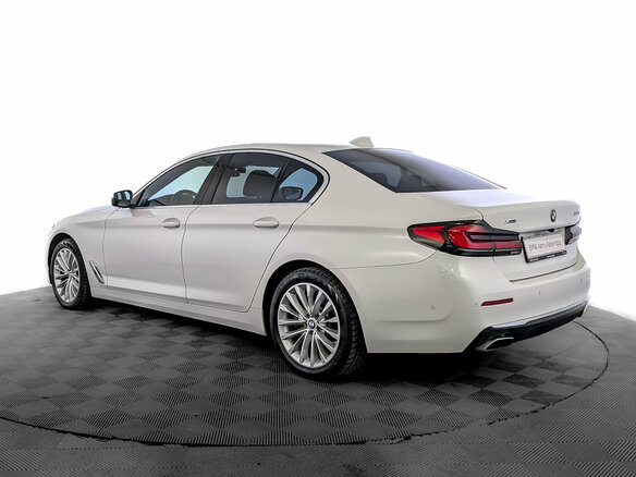 2021 BMW 5 серии 530i xDrive VII (G30/G31/G38) Рестайлинг, белый - вид 6