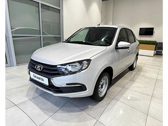 2026 Lada (ВАЗ) Granta I Рестайлинг, серебристый, 1090800 рублей