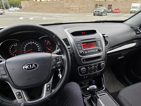 2020 Kia Sorento II Рестайлинг, белый, 2290000 рублей - вид 5