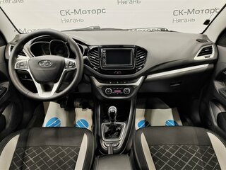 2019 Lada (ВАЗ) Vesta SW Cross I, белый, 870000 рублей, вид 5