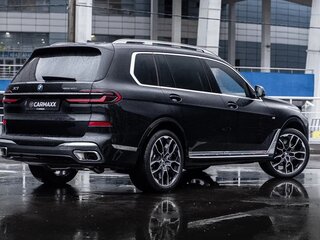 2024 BMW X7 40i I (G07) Рестайлинг, чёрный, 14490000 рублей, вид 4