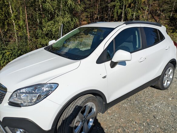 2014 Opel Mokka I, белый, 1350000 рублей - вид 1