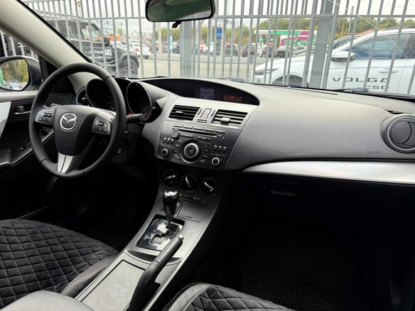 2013 Mazda 3 II (BL) Рестайлинг, белый - вид 14
