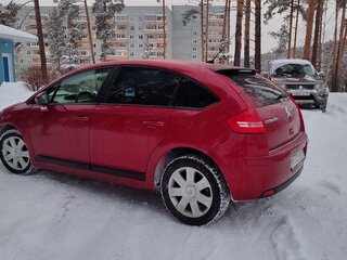 2010 Citroen C4 I Рестайлинг, красный, 650000 рублей, вид 4