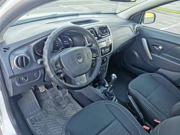 2016 Renault Logan II, белый - вид 12