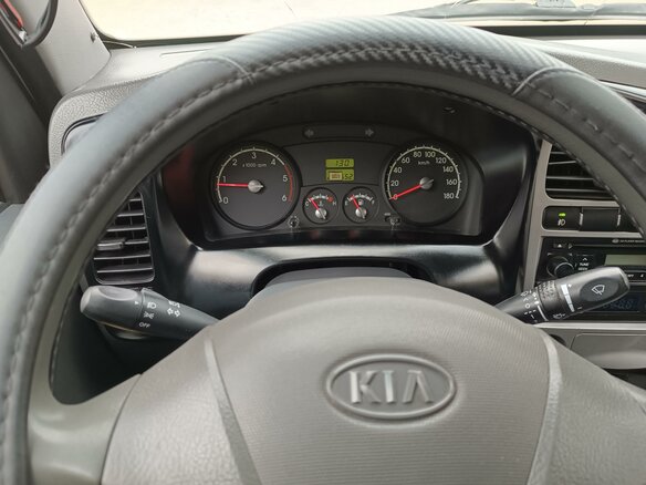 2012 Kia Bongo, белый, 1200000 рублей - вид 9