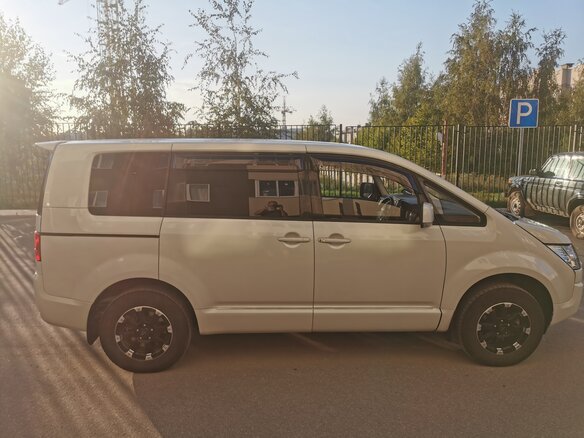 2019 Mitsubishi Delica D:5 I, белый, 3250000 рублей - вид 3