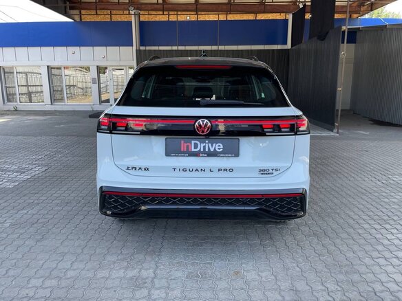 2026 Volkswagen Tiguan L Pro III (China Market), белый, 4899000 рублей - вид 6