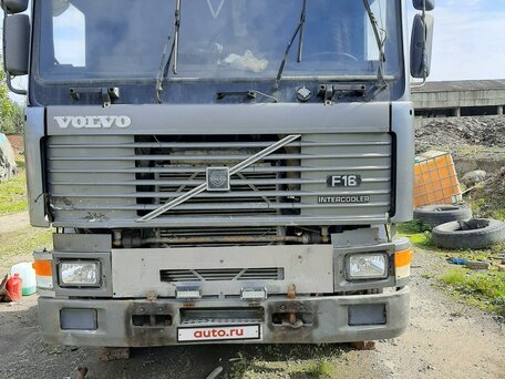 1991 Volvo F-Series, чёрный, 900000 рублей, вид 4