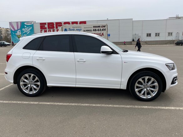 2010 Audi Q5 I (8R), белый - вид 5