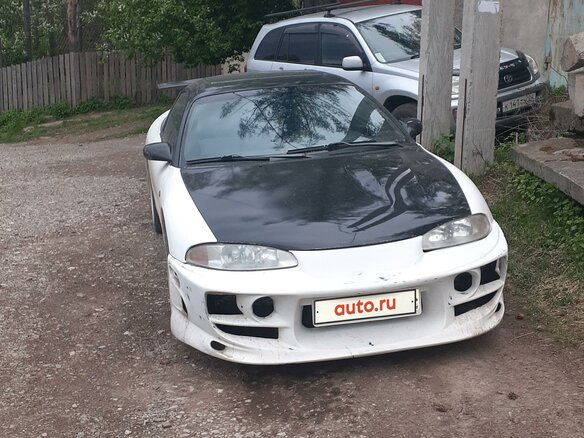1998 Mitsubishi Eclipse II, белый - вид 1